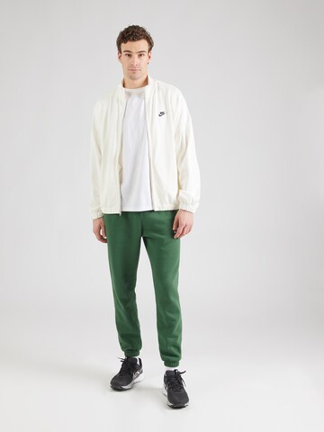 Giacca di felpa 'CLUB' di Nike Sportswear in bianco
