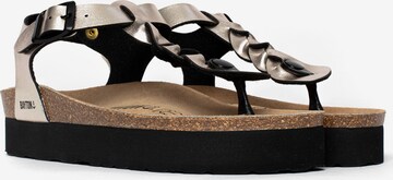 Bayton T-bar sandals 'Badajoz' in Gold