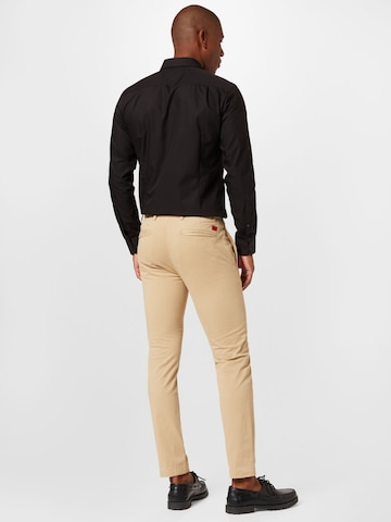 Regular Pantalon chino 'David' HUGO Red en beige