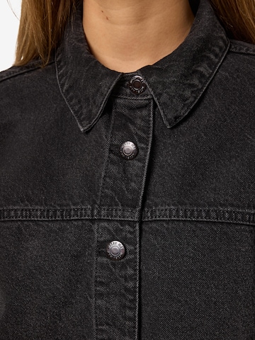 Noisy may Jacke 'NMKETTIE' in Schwarz