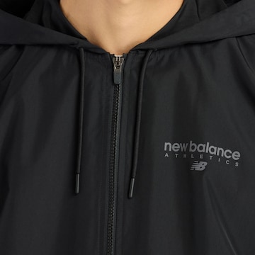 Veste mi-saison 'Trackside' new balance en noir
