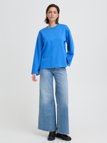 Tricou 'IHCOZY' de la ICHI pe albastru