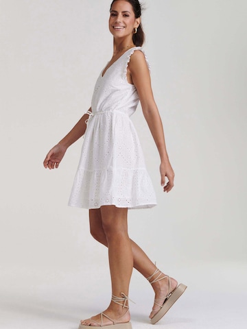 Shiwi Letní šaty 'MALAGA' – bílá