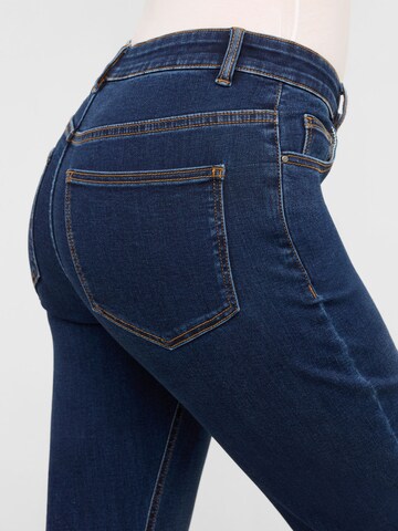 CALZEDONIA Regular SKINNY SOFT TOUCH in Blau
