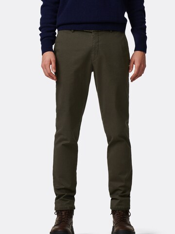 MMX Germany Slim fit Chino trousers in Green: front