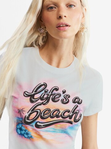 Tricou de la Desigual pe alb