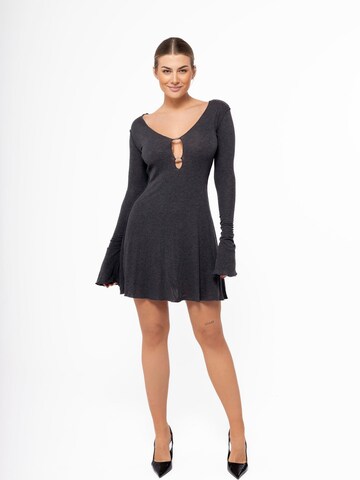 mandragora Kleid 'Chloe'‌ in Grau