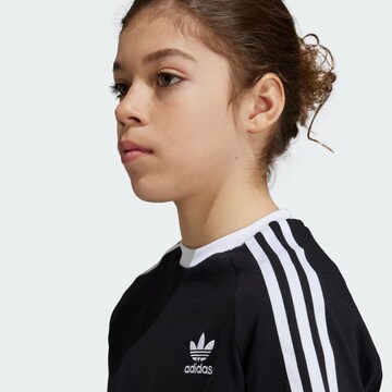 ADIDAS ORIGINALS Футболка 'Adicolor' в Черный