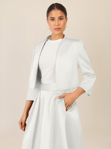APART Blazer in White: front