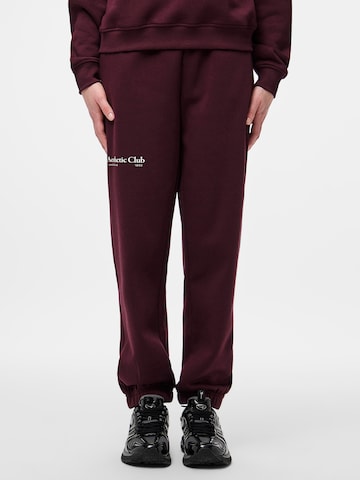 Effilé Pantalon 'PCRISSO' PIECES en rouge : devant