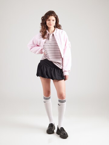 T-shirt Monki en rose