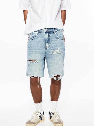 Pull&Bear Regular Jeans in Blue: front