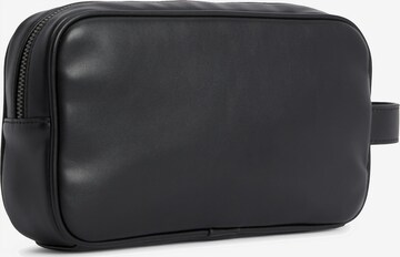 Calvin Klein Kulturtasche in Schwarz