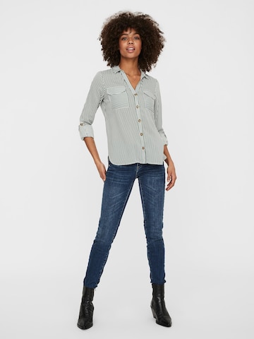 VERO MODA Blouse 'Bumpy' in Green