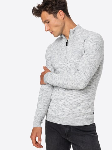 Superdry Sweater in Grey: front