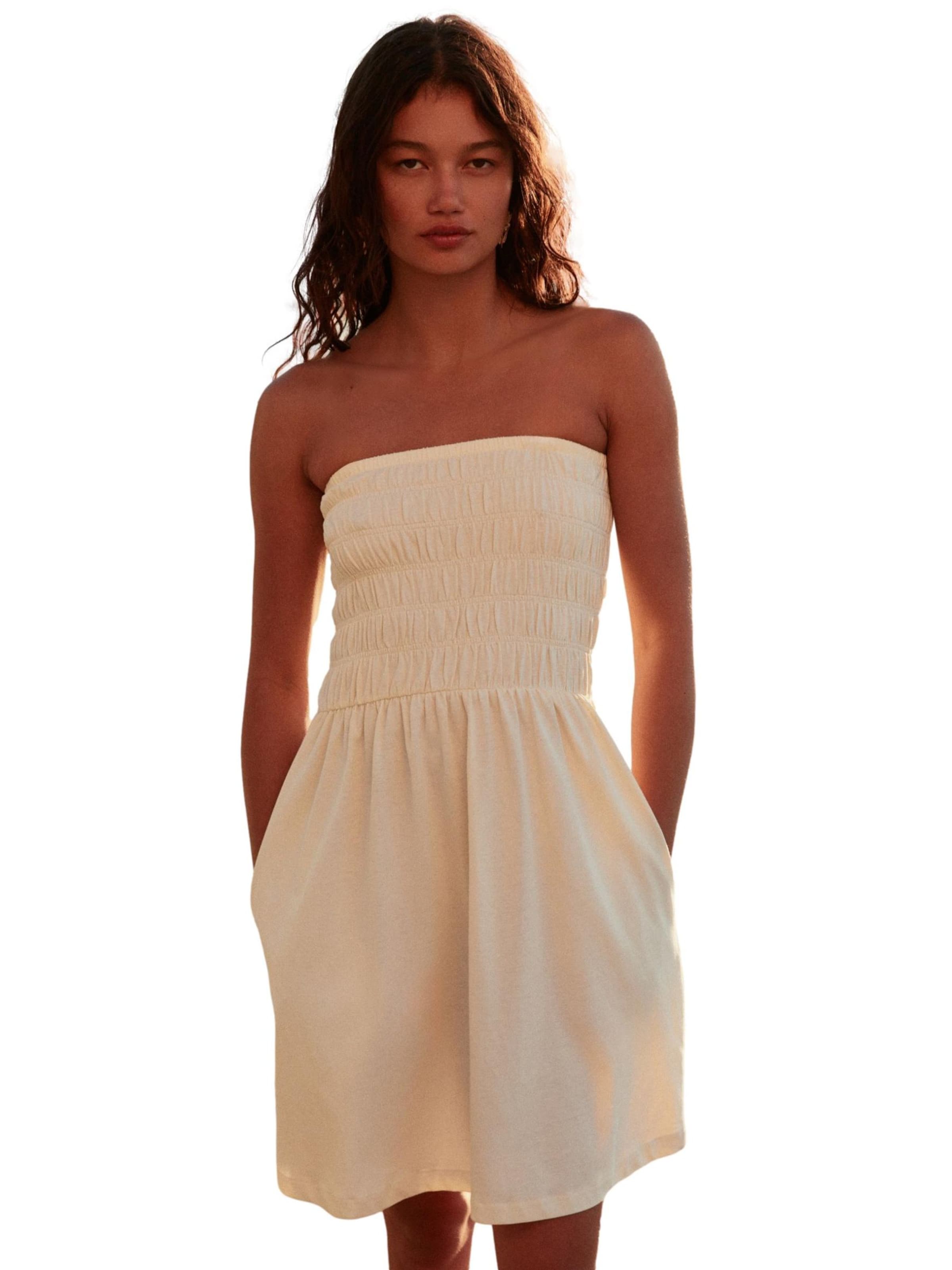 Robe d’été Next en beige : devant