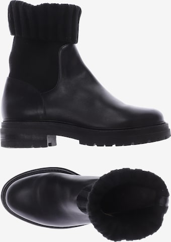 Max Mara Stiefelette 38 in Schwarz: predná strana