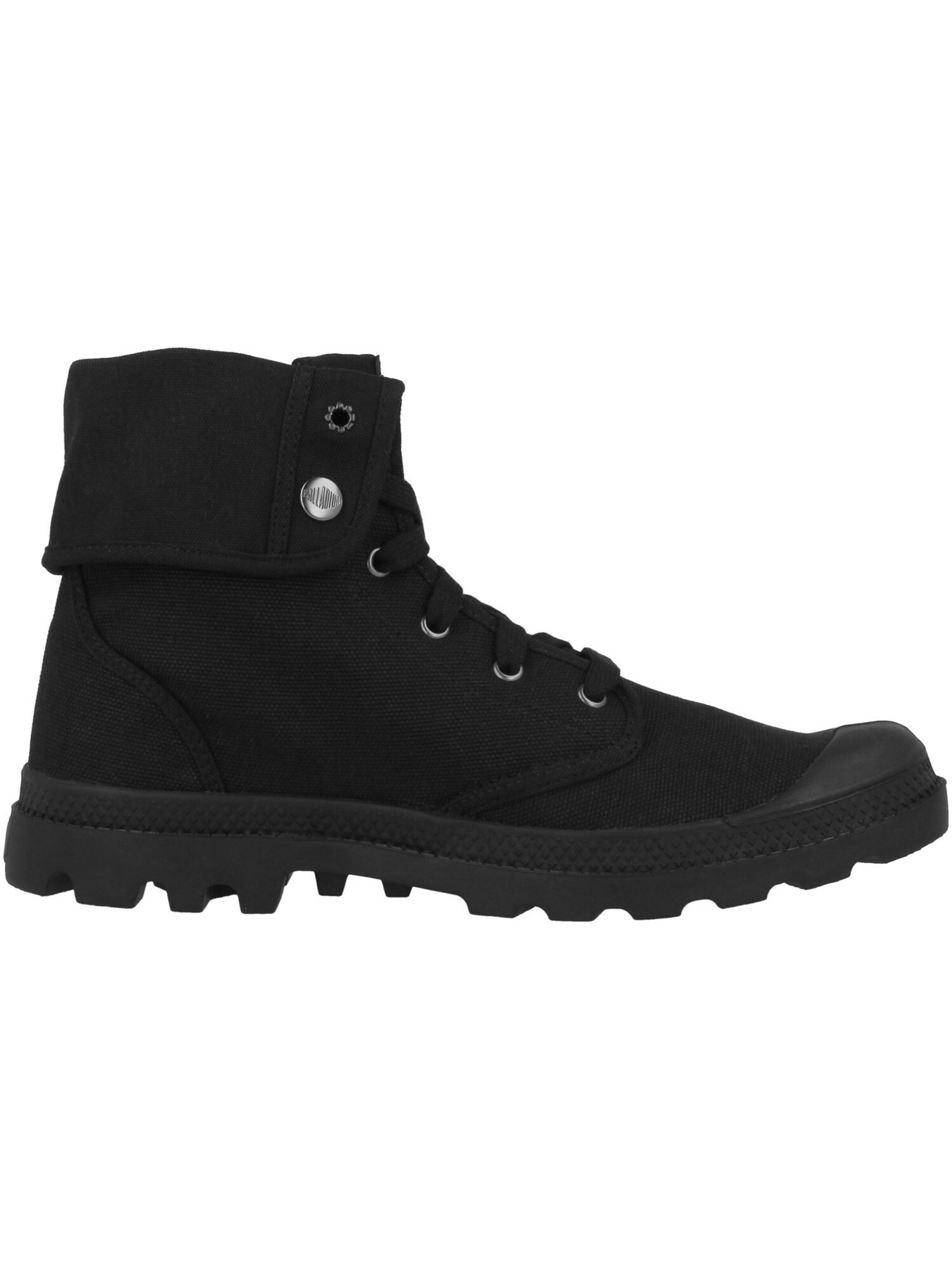 Palladium Boots in Schwarz