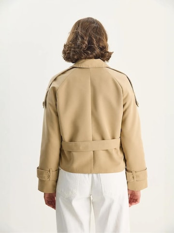 Bianco Lucci - Casaco meia-estação em bege