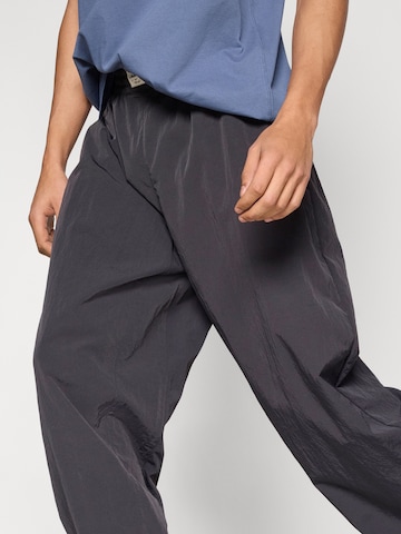 NIKE Wide leg Sportbyxa i svart