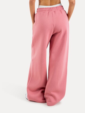 Smilodox Loosefit Oversize Jogginghose Thalea in Pink