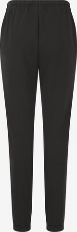 SOS Tapered Pants 'Vail' in Black