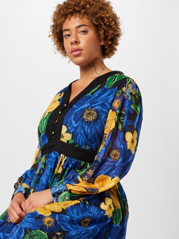 Robe Oasis Curve en bleu