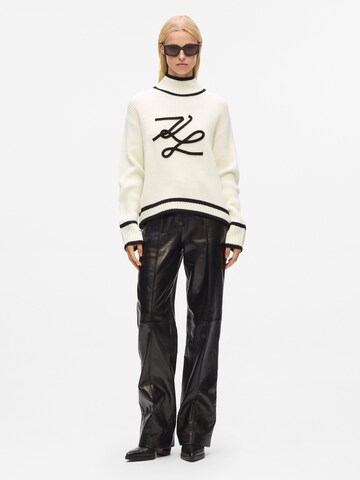 Pullover di Karl Lagerfeld in bianco