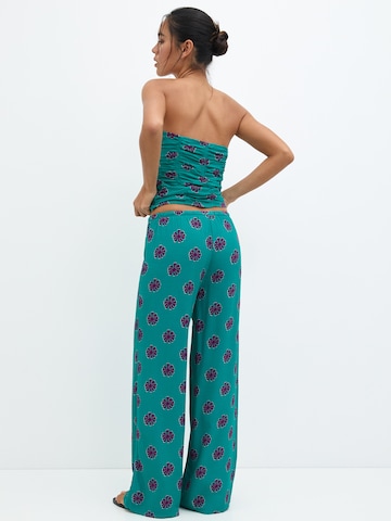 Pull&Bear Zvonové kalhoty Kalhoty – modrá