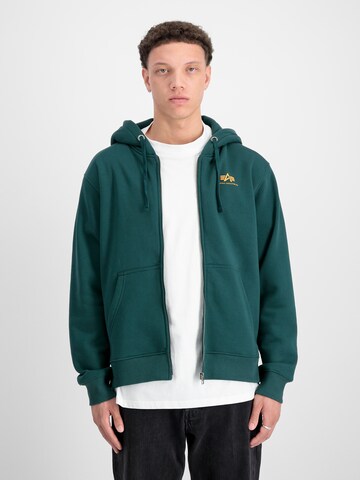 ALPHA INDUSTRIES Кофта на молнии в Зеленый: спереди