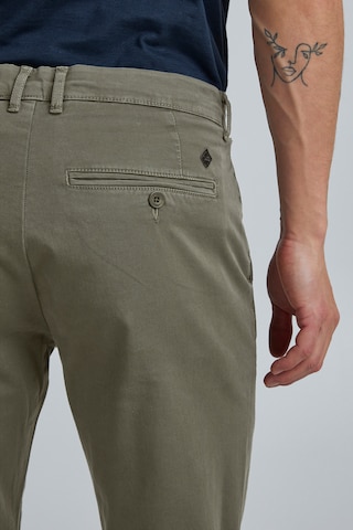 Casual Friday - regular Pantalón chino 'Viggo' en verde