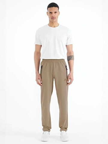 Tommy Life Regular Sportbroek in Beige