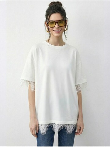 T-shirt 'T-Shirts' Bianco Lucci en marron