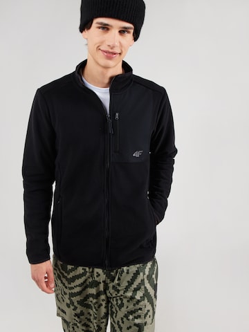 4F Funktionsfleecejacka i svart: framsida