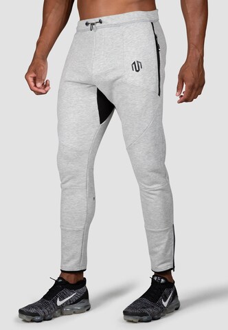 Skinny Pantalon de sport MOROTAI en gris : devant