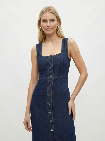 Hoermanseder Платье в Синий