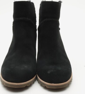 UGG Dress Boots in 42 in Black