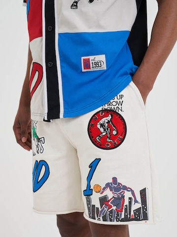 AND1 - regular Pantalón en beige: frente