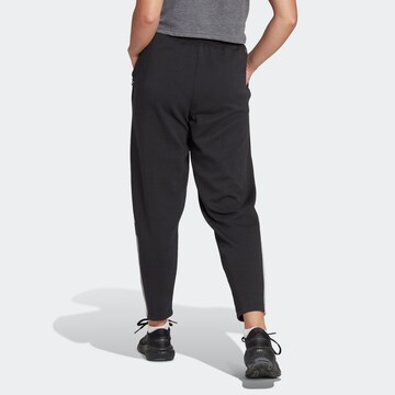 ADIDAS PERFORMANCE Loosefit Urheiluhousut 'Train Essentials -Fit ' värissä musta