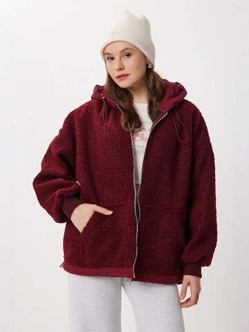 Happiness İstanbul Between-season jacket in Red: front