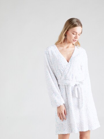 Robe de cocktail PIECES en blanc : devant