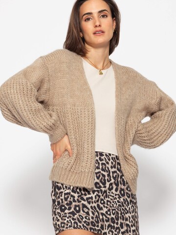 SASSYCLASSY Oversizestrickjacke in Beige