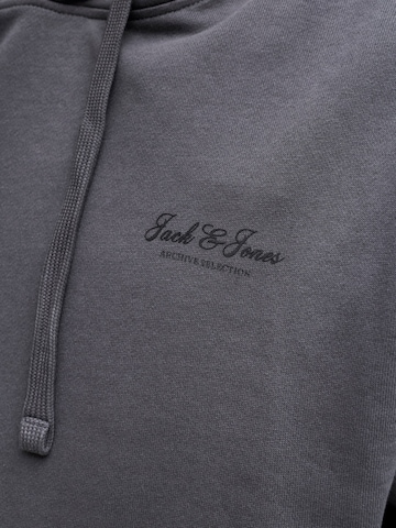 JACK & JONES Bluzka sportowa 'JJEARCHIVE' w kolorze szary