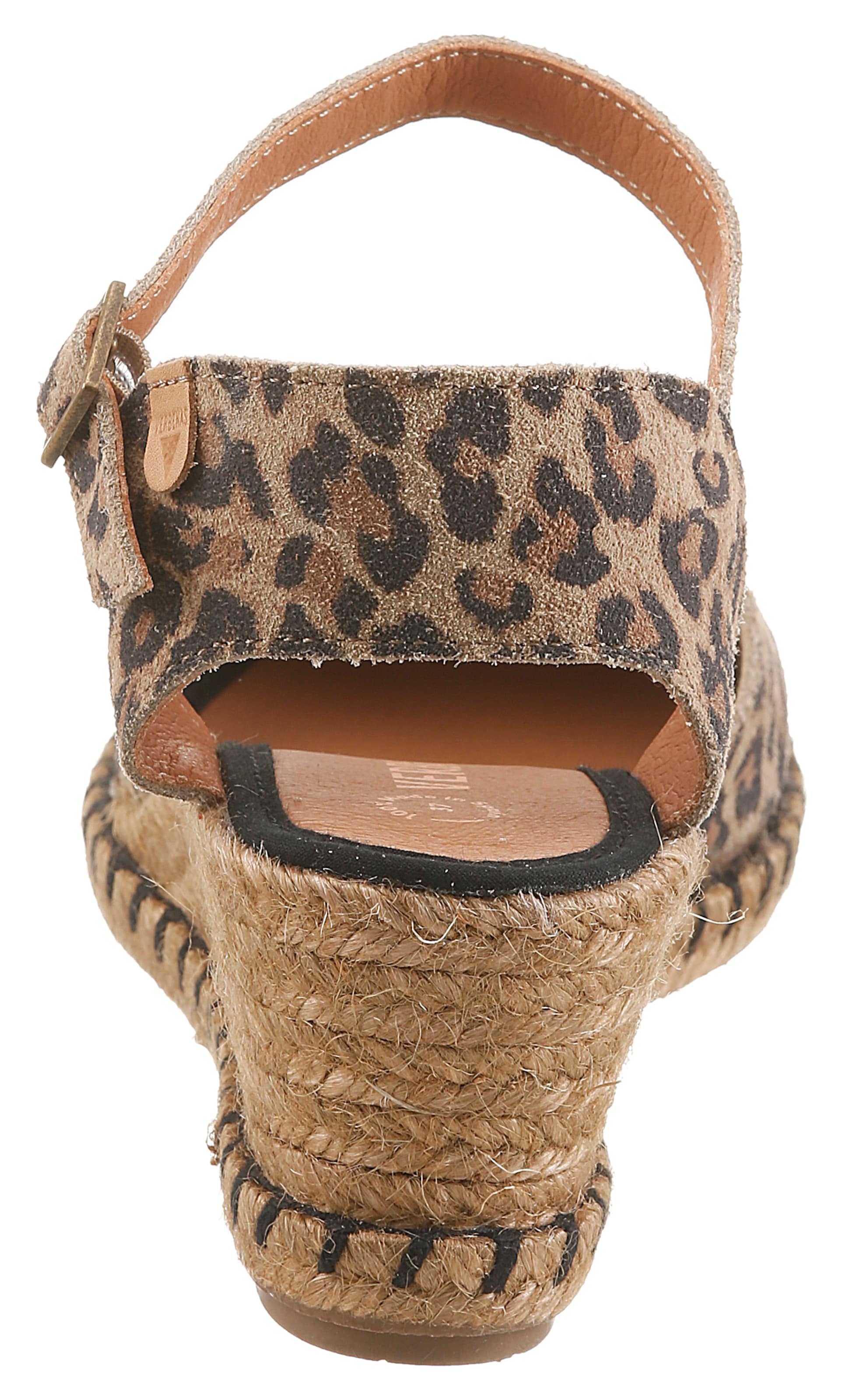 VERBENAS Sandale in Braun