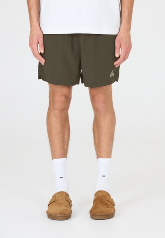 SOS Regular Sports trousers 'Whitsunday' in Black: front