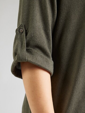 Tricou 'CARMALBA' de la ONLY Carmakoma pe verde