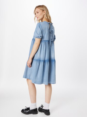 Robe 'BEA' ONLY en bleu