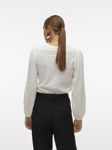 VERO MODA Bluse 'FLOWER' i hvid