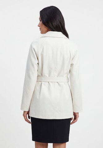 usha BLACK LABEL - Chaqueta de entretiempo en blanco
