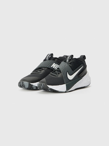 Nike Sportswear Sneakers 'Team Hustle D 12' i sort